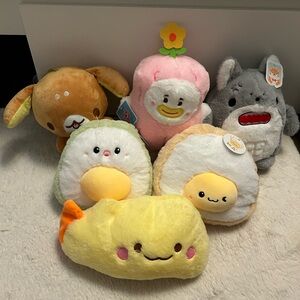 Cute stuffed toys